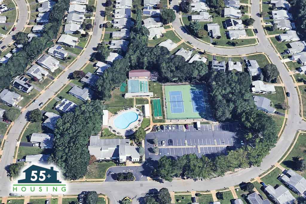 Lions Head North Clubhouse and community grounds aerial overview